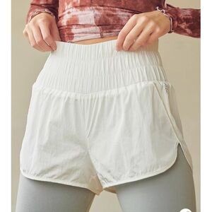 The Way Home Shorts in Optic White
